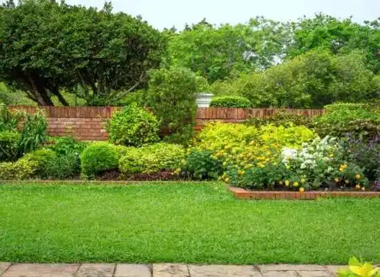 landscaping services Sugar Grove